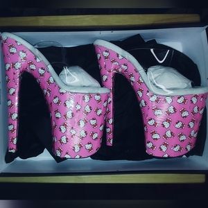 DIY Hello Kitty 8 inch Pleasers